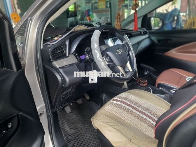 Toyota Innova 2.0E 2018 Nâu Ghế da