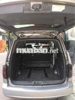 SsangYong Stavic 5 chỗ Dầu Bạc
