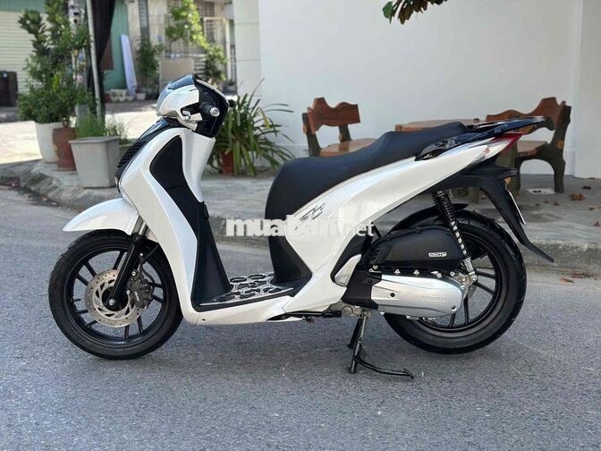Honda SH 125 Trắng 2015
