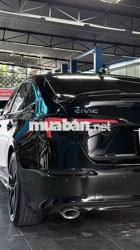 Honda Civic RS 2023 Đen 63000 km