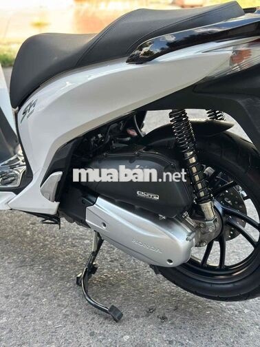 Honda SH 125 Trắng 2015