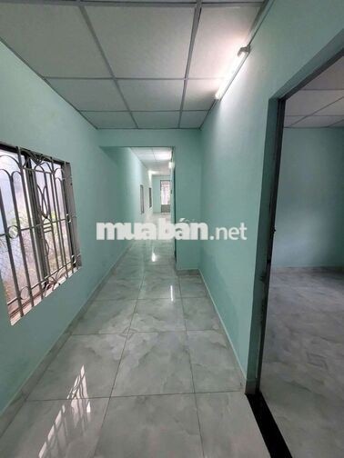 nhà thuê phù hợp vừa ở. vừa làm kho