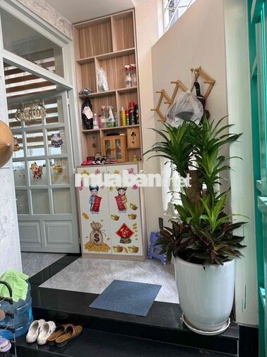 🏡 BÁN NHÀ VỊ TRÍ TRUNG TÂM – THUẬN TIỆN AN CƯ