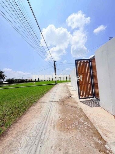 nhà 1tret 1lau tặng nội thất như hình mới hoàn thiện dọn vào ở liền