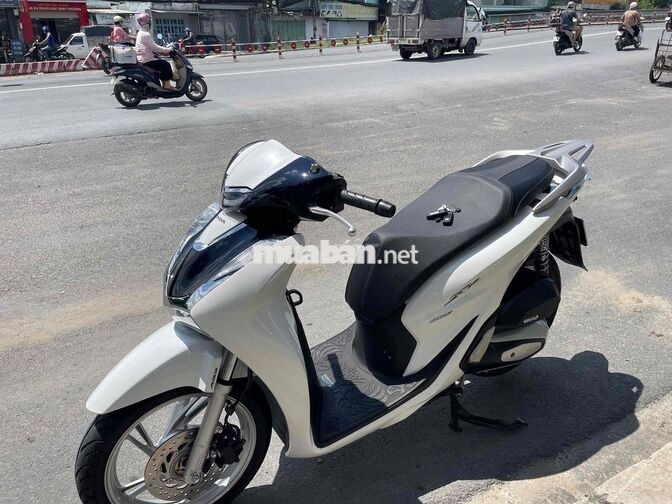 Honda SH 160 ABS 2024 Trắng
