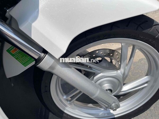Honda SH 160 ABS 2024 Trắng