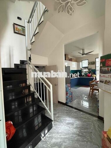 🏡 BÁN NHÀ VỊ TRÍ TRUNG TÂM – THUẬN TIỆN AN CƯ
