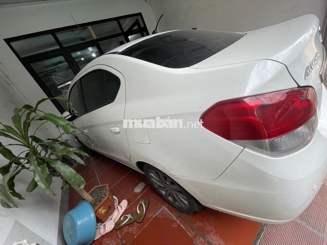 Mitsubishi Attrage 2018 Số tự động Trắng