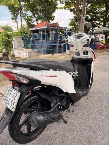 Vision 2018 Trắng kháo smk , ko 9 chủ .