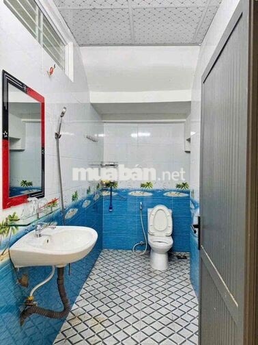 NHÀ 1 TRỆT 3 LẦU MẶT TIỀN ĐƯỜNG SONG HÀNH QL1A KHU VĂN HÓA TÂ