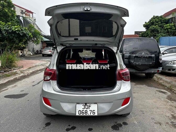 Hyundai Grand i10 2017 Bản đủ Nhập khẩu Bạc