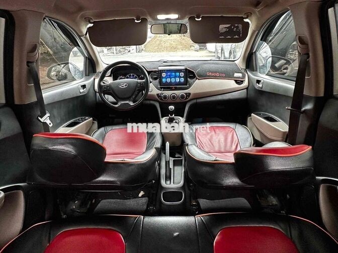 Hyundai Grand i10 2017 Bản đủ Nhập khẩu Bạc