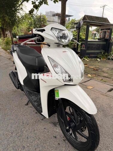 Vision 2018 Trắng kháo smk , ko 9 chủ .