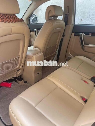 Chevrolet Captiva 7 chỗ Số sàn Bạc