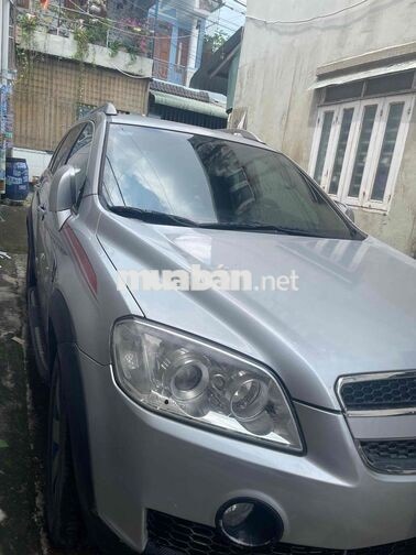 Chevrolet Captiva 7 chỗ Số sàn Bạc