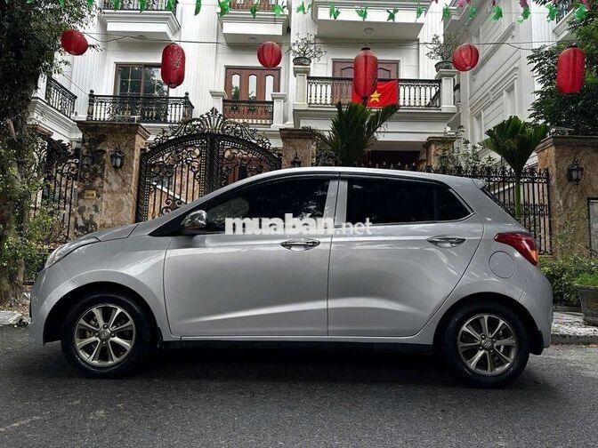 Hyundai Grand i10 2017 Bản đủ Số sàn Bạc