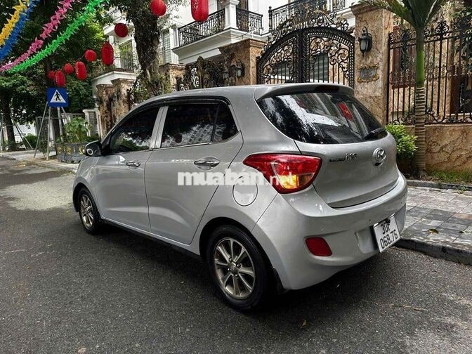 Hyundai Grand i10 2017 Bản đủ Số sàn Bạc