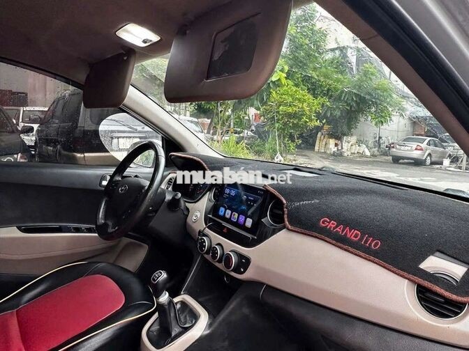 Hyundai Grand i10 2017 Bản đủ Số sàn Bạc