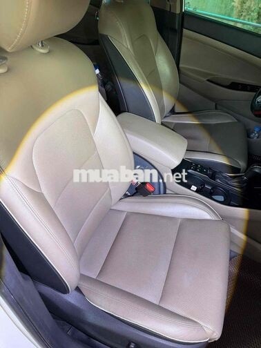 Hyundai Tucson 1.6 Turbo sản xuất 2021