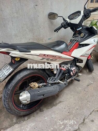 Yamaha Exciter 150 Trắng đỏ