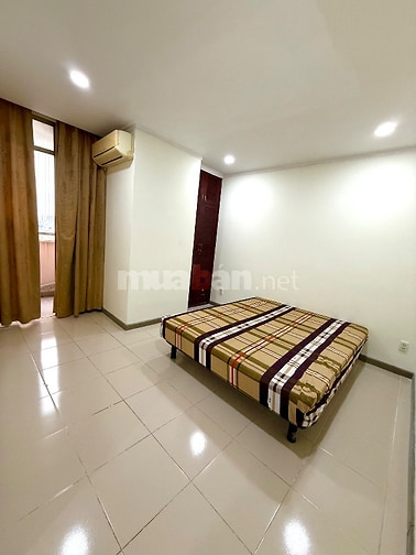 Cho thuê lâu dài căn hộ chung cư Screc Tower diện tích 81 m2