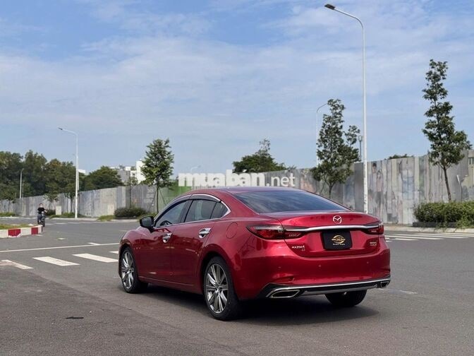 Mazda 6 2022 2.5 Signature Premium Đỏ 18.000 km