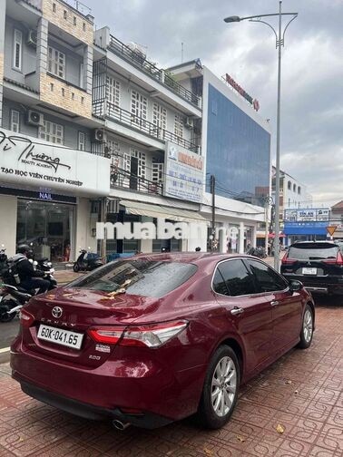 Toyota Camry 2021 Đỏ 55.000 KM