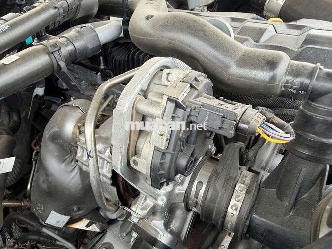 Ford Everest Titanium 4x2 AT 2025 Đen 11.000 km