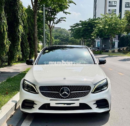 Mercedes C300 FL AMG model 2021 Trắng 55.000km