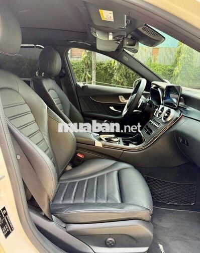 Mercedes C300 FL AMG model 2021 Trắng 55.000km
