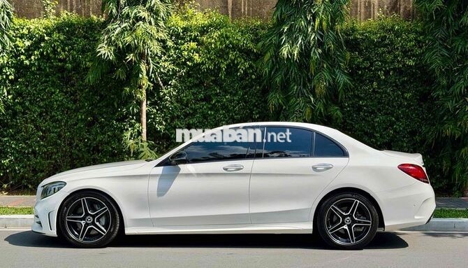 Mercedes C300 FL AMG model 2021 Trắng 55.000km