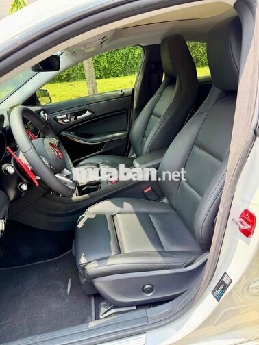 Mercedes CLA250 sx2018 odo 46.000km siêu hiếm