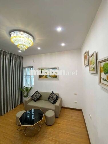 Chính chủ cho thuê nhà tập thể Lâm Sản Trung Liệt, Thái Hà 86m, 4 ngủ 