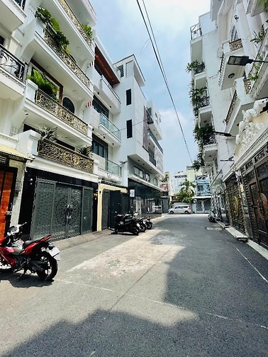 BÁNNHÀ CC HẺM 7M DƯƠNGQUẢNGHÀM P5GV 9.8 TỶ