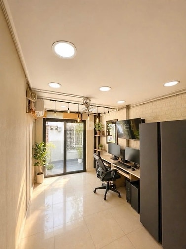 Nhà cấp 4 56m2 sát bờ kè Hoàng Sa quận 3,  mua xây mới, kd canhodichvu