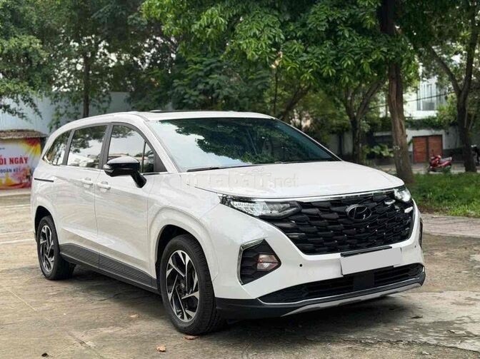 Hyundai Custin 2024 2.0Turbo Cao Cấp Siêu Đẹp