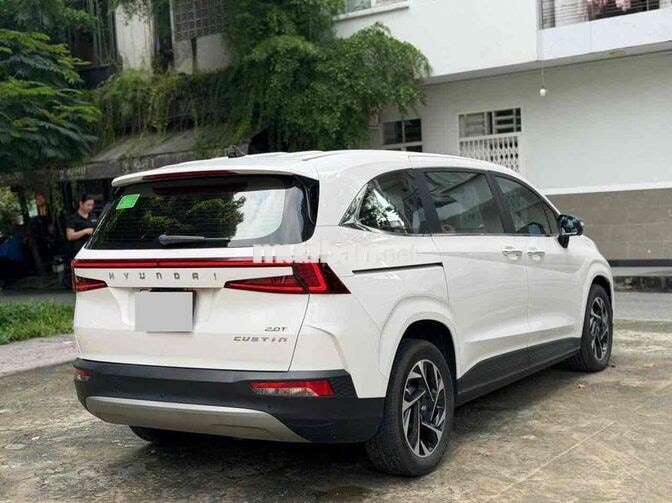 Hyundai Custin 2024 2.0Turbo Cao Cấp Siêu Đẹp