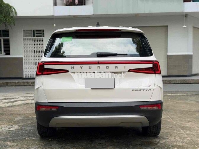 Hyundai Custin 2024 2.0Turbo Cao Cấp Siêu Đẹp