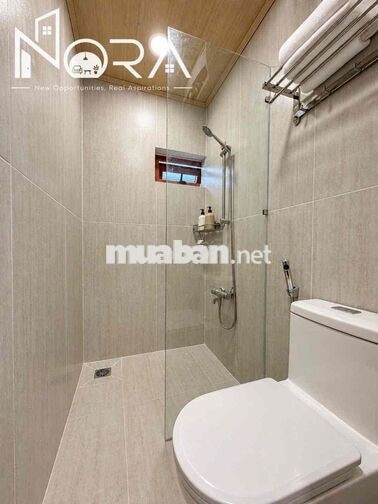 Siêu phẩm 1 PN Penthouse cao cấp mới 100% sân vườn 14tr thương lượng