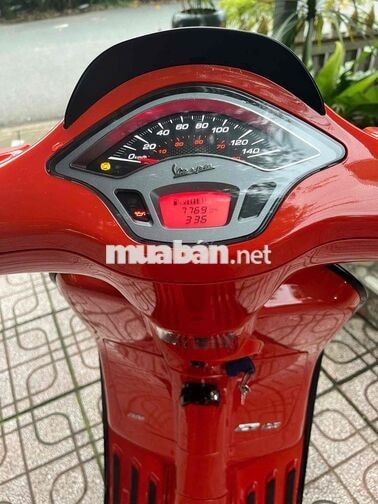 Piaggio Vespa Sprint Cam 125cc ABS odo 7788 km
