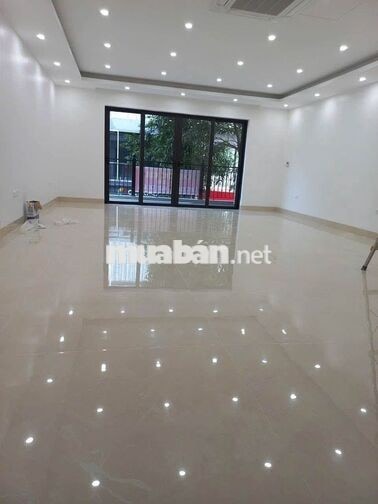 NHÀ PHỐ MẠC THÁI TỔ – MỚI XÂY, CÓ THANG MÁY, THÔNG SÀN GIÁ CỰC TỐT