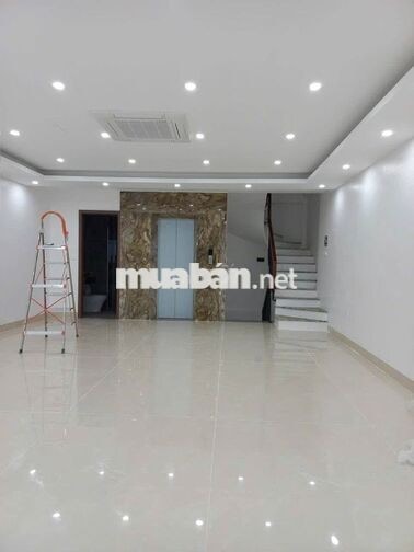 NHÀ PHỐ MẠC THÁI TỔ – MỚI XÂY, CÓ THANG MÁY, THÔNG SÀN GIÁ CỰC TỐT