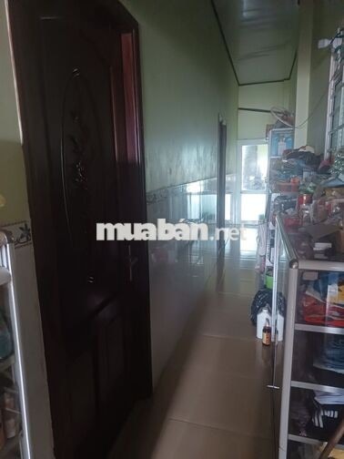 Bán nền và nhà cấp 4! Tặng 01 máy lạnh, máy nước nóng!
