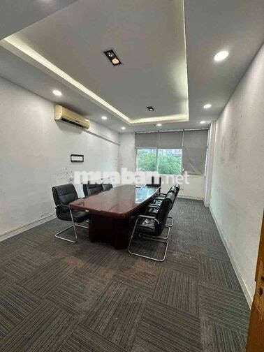 CHO THUÊ NGUYÊN CĂN NHÀ MẶT PHỐ NGÔ GIA TỰ, 100M2, VỈA HÈ RỘNG