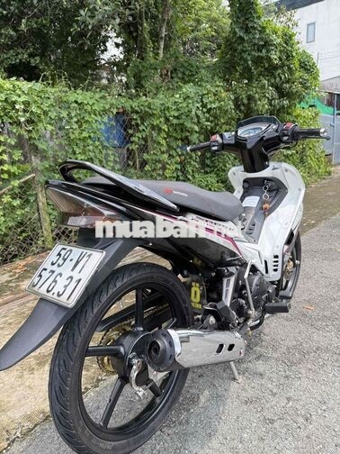 Yamaha Exciter 1s9a up 2010 Trắng đen Xe chính chu