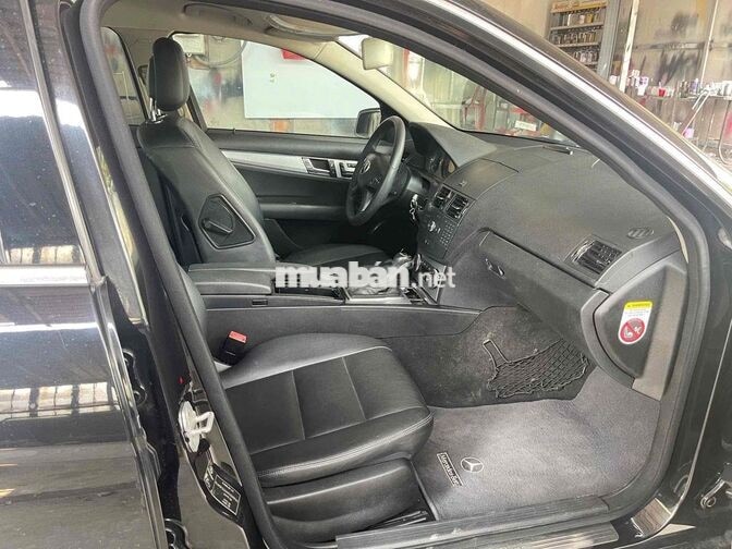 Mercedes C230 2010 Sedan Đen 91.000 km