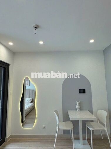 chính chủ bán căn studio 32m imperia giá 1,9 tỷ KĐT Vinhome Smart city