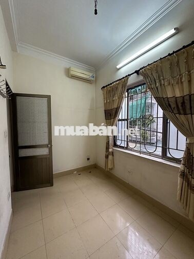 Cho thuê nhà nguyên căn 4 tầng 42m² ngõ ô tô tránh phố Tây Mỗ