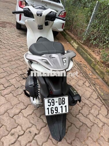 Honda SH 160i CBS 2024 Trắng 6200 km