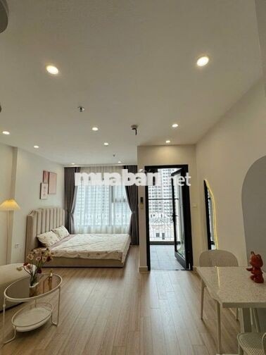 chính chủ bán căn studio 32m imperia giá 1,9 tỷ KĐT Vinhome Smart city